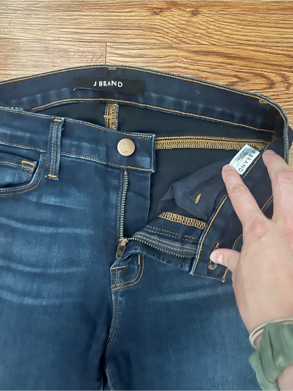 J Brand Dark Indigo Skinny Umber Jeans Size 26 - Picture 5 of 12